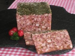 Schweinskopfsuelze Petersilie